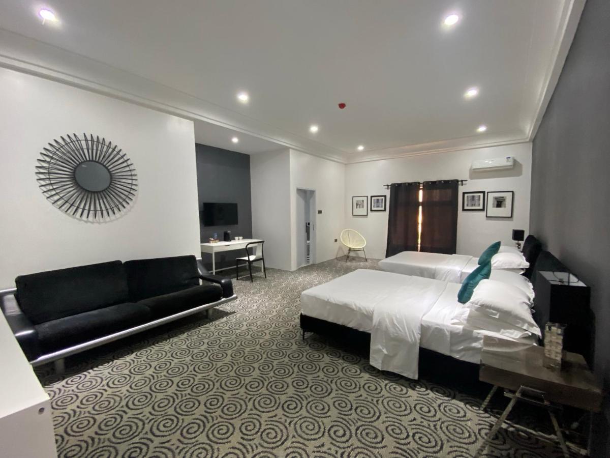 Muse Boutique Hotel Енугу Екстериор снимка