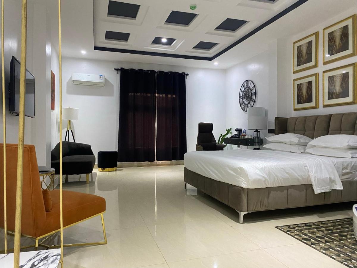 Muse Boutique Hotel Енугу Екстериор снимка