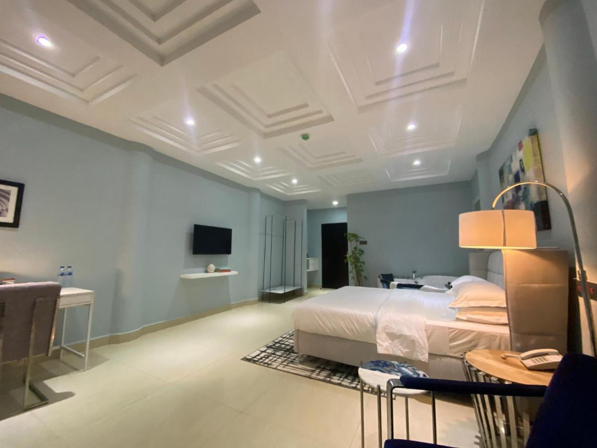 Muse Boutique Hotel Енугу Екстериор снимка