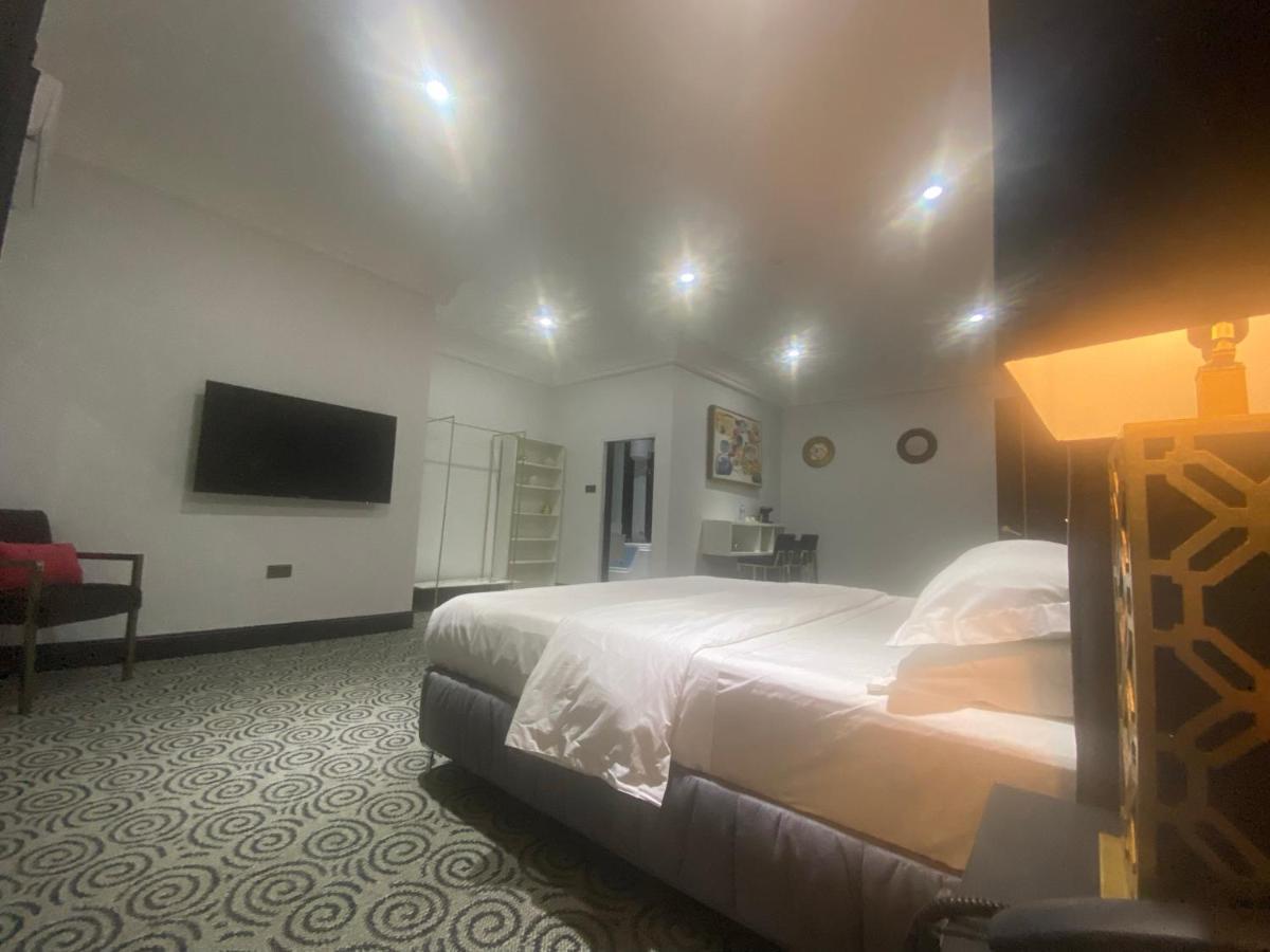 Muse Boutique Hotel Енугу Екстериор снимка