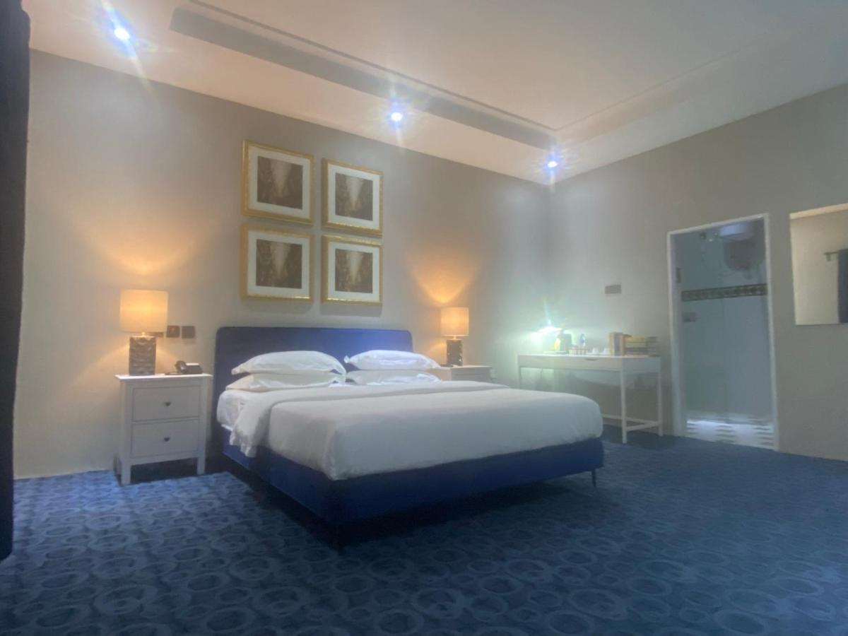 Muse Boutique Hotel Енугу Екстериор снимка