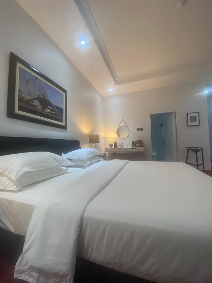 Muse Boutique Hotel Енугу Екстериор снимка
